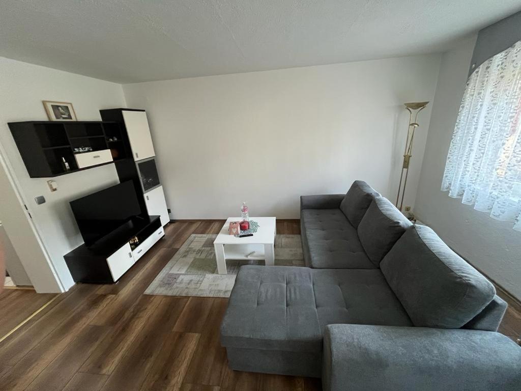 Modernes Apartment סארברוקן מראה חיצוני תמונה